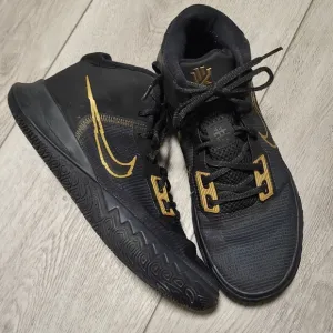 Nike Kyrie Flytrap 4 Men's US Size 8 Basketball Sneakers Black/Gold CT1972-005