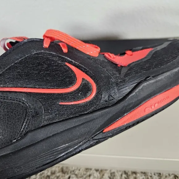 Nike Kyrie Low 5 Black Bright Crimson Size 11.5