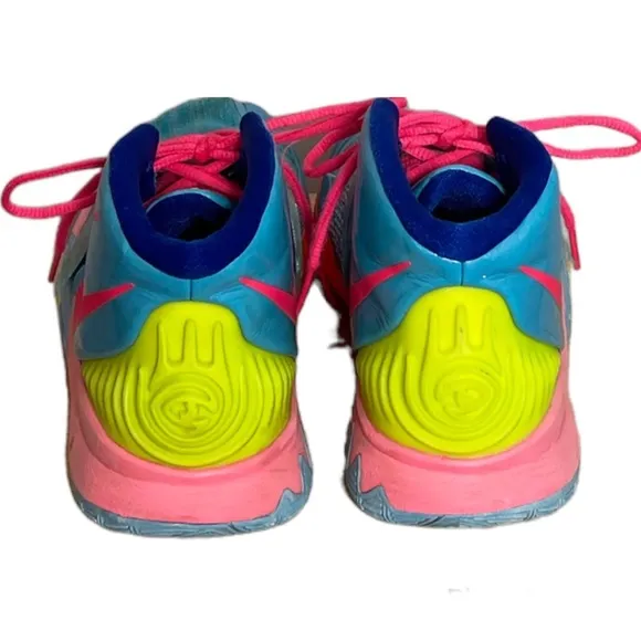 Nike Kyrie Pool Basketball Sneakers Size 7Y