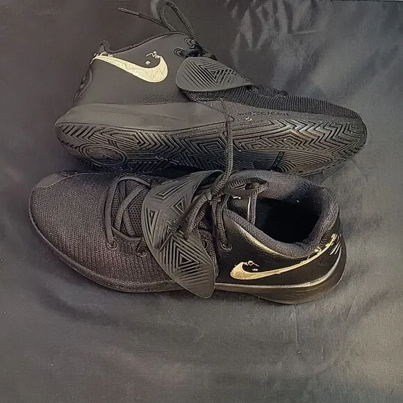NIKE KYRIE FLYTRAP III MEN'S BASKETBALL TRAINERS BQ3060 SNEAKERS SHOE