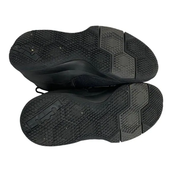 NIKE Lebrom Zoom Witness Size 6Y Black Basketball Sneakers 860272-001