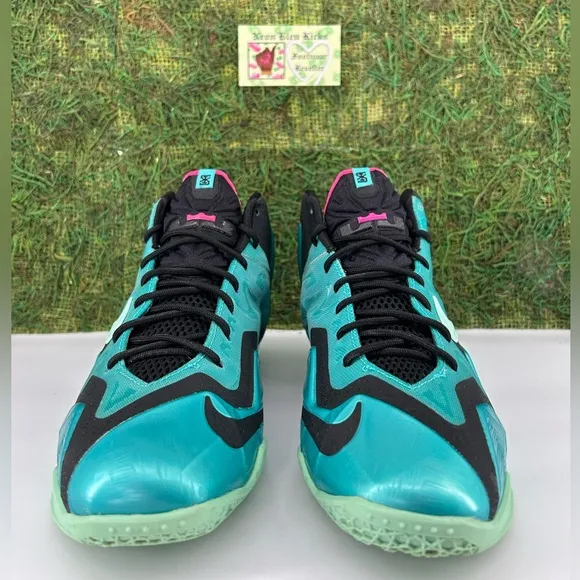 Nike Lebron 11 ‘South Beach’ Basketball Sneakers
