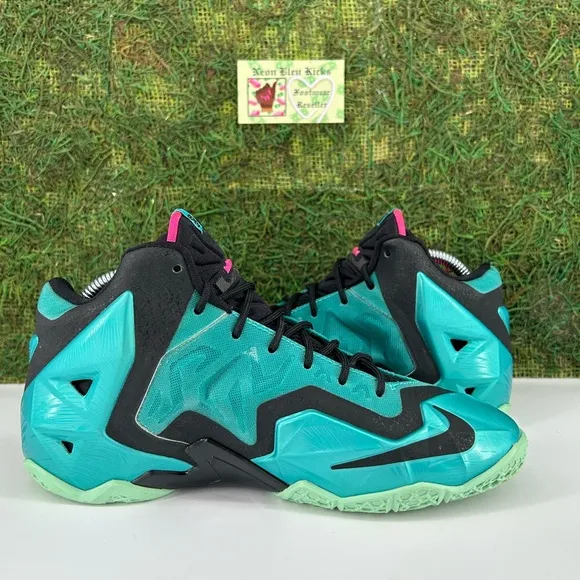 Nike Lebron 11 ‘South Beach’ Basketball Sneakers