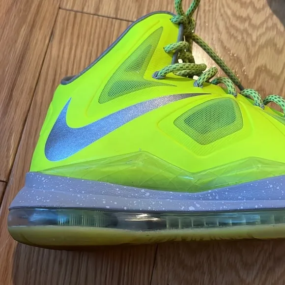 Nike Lebron X VOLT basketball Sneakers yellow gray sz 8.5