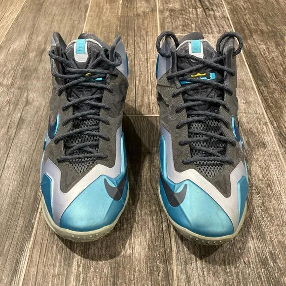 Nike Lebron XI GS Armory Slate Gamma Blue Light Armory 621712-400