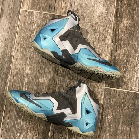 Nike Lebron XI GS Armory Slate Gamma Blue Light Armory 621712-400