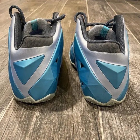 Nike Lebron XI GS Armory Slate Gamma Blue Light Armory 621712-400