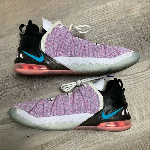 Nike Lebron‎ Xviii ⚜️ Graffiti Sneakers