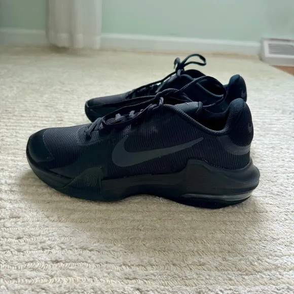 Nike Men’s Air Impact 4