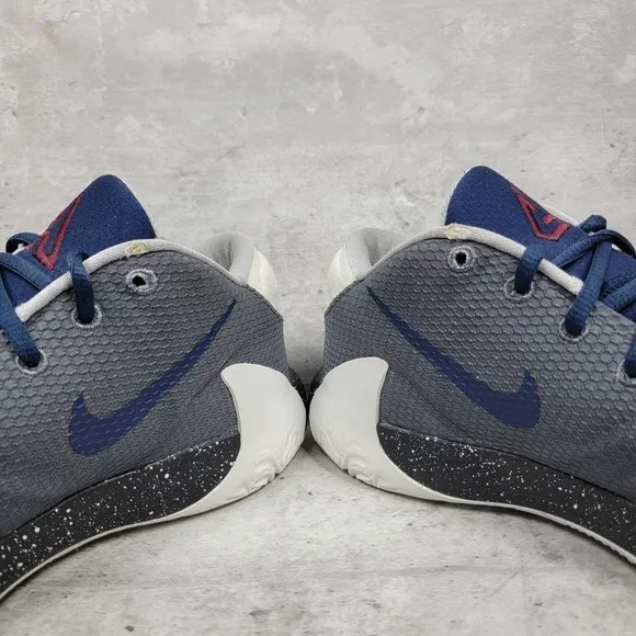 Nike Mens Basketball Shoes Size 9 Zoom Freak 1 Sneakers Grey Blue Black