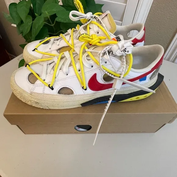 Nike Off-White X Blazer Low White University Red Size: 9