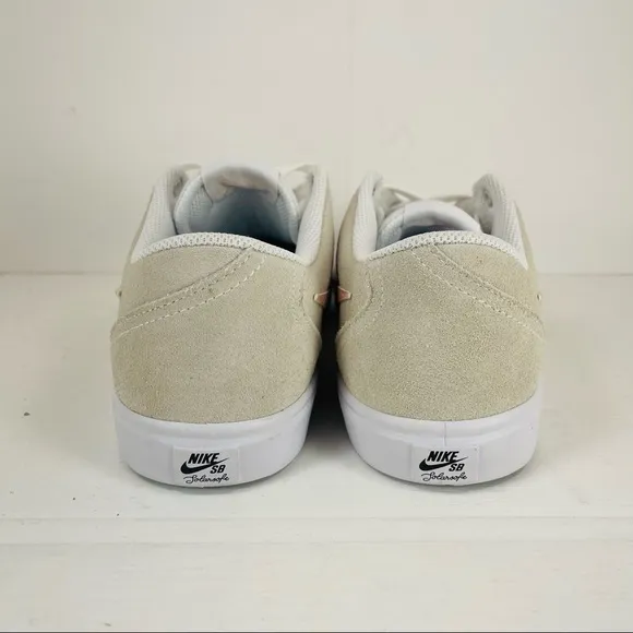 Nike SB Women’s Check Solar Suede Skater Sneakers Size 9.5