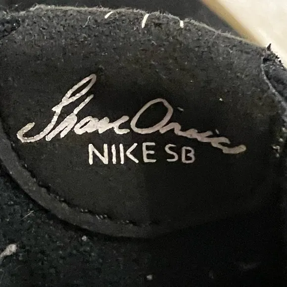 Nike Shane O’Neill Solar Black Sueded Low Top Sneakers Skater Size 6