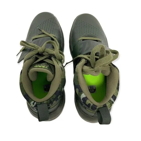 Nike Team Hustle Sequoia Green Camo Basketball Sneakers