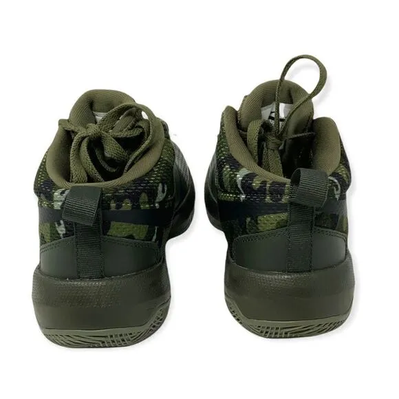 Nike Team Hustle Sequoia Green Camo Basketball Sneakers