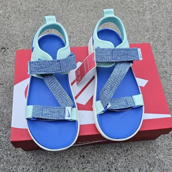 Nike Vista cushioned sandals women's 10