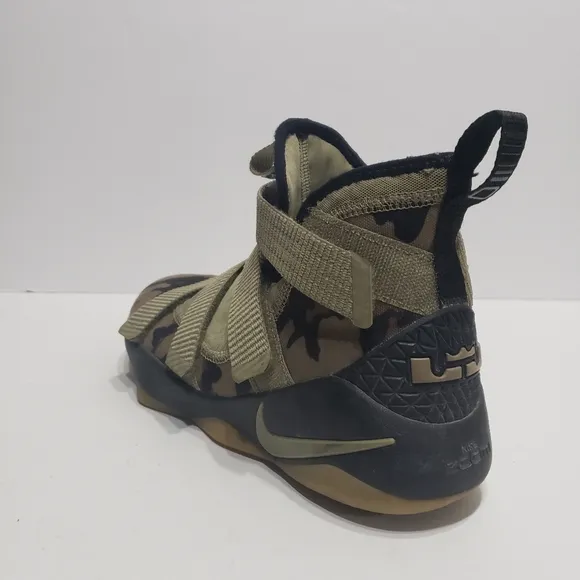 Nike Zoom Lebron Soldier Camo Hi-top Basketball Sneakers 6.5Y