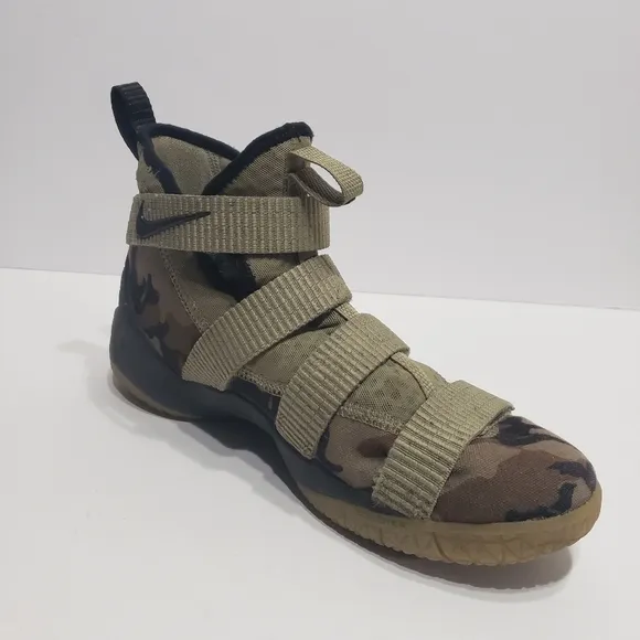 Nike Zoom Lebron Soldier Camo Hi-top Basketball Sneakers 6.5Y