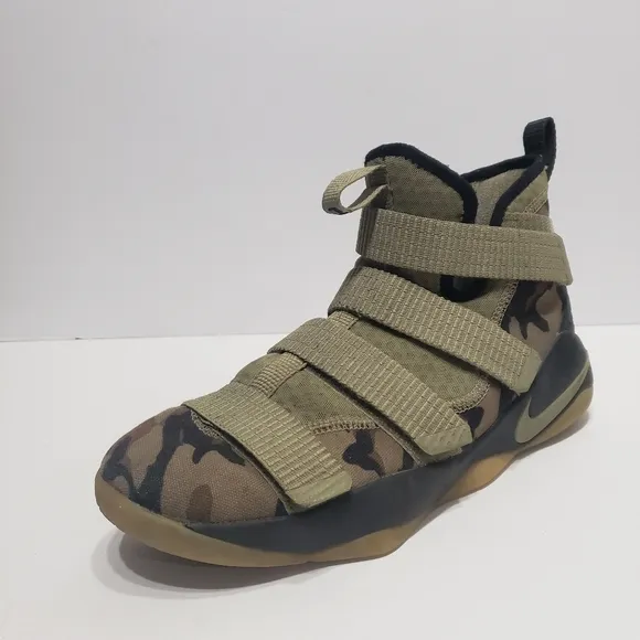 Nike Zoom Lebron Soldier Camo Hi-top Basketball Sneakers 6.5Y