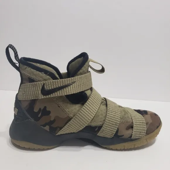 Nike Zoom Lebron Soldier Camo Hi-top Basketball Sneakers 6.5Y