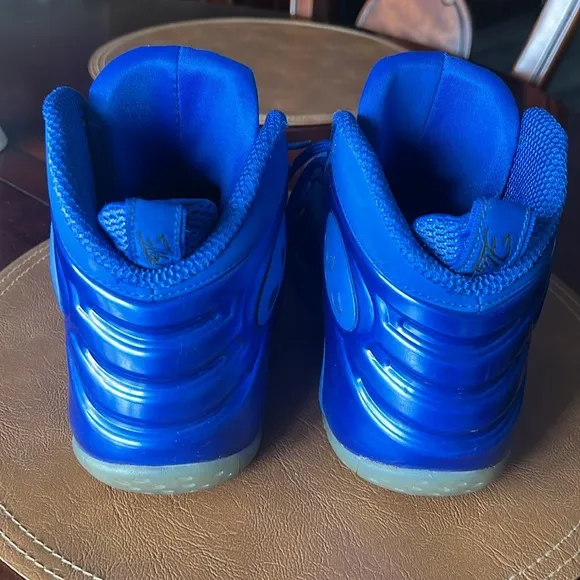 Nike Zoom royal blue basketball sneakers