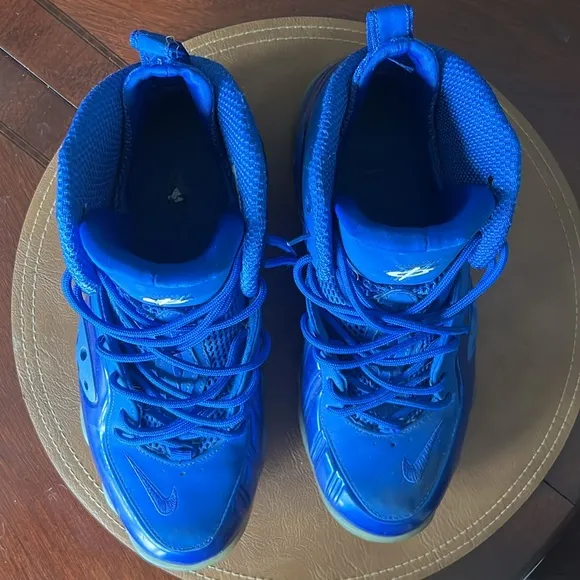 Nike Zoom royal blue basketball sneakers