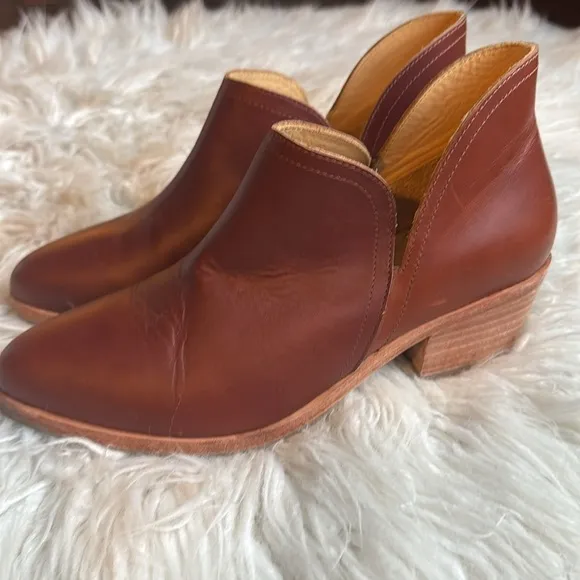 Nisolo Mia Everyday Ankle Leather Bootie, Color Terracotta, Size 9.