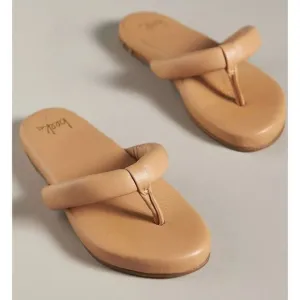 NWB Beek Ruby Flip Flip Sandals Beach Leather Light Tan Size 8