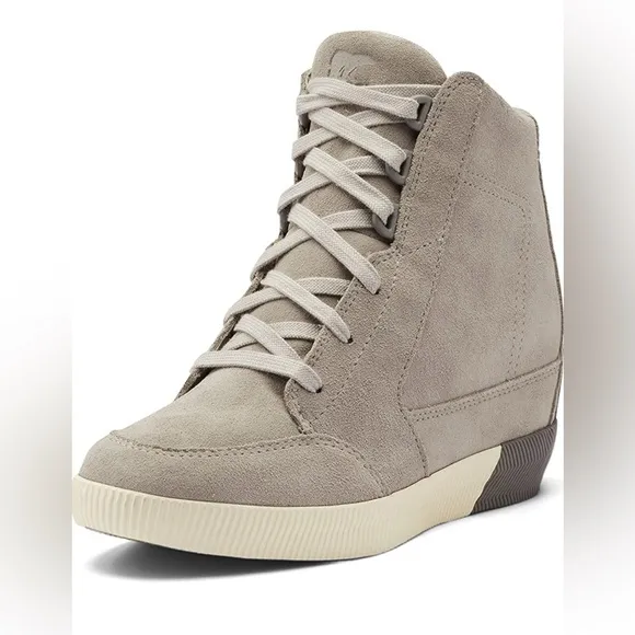 NWB SOREL  Waterproof Suede Uppers and Waterproof Full Grain Leather SZ 9.5
