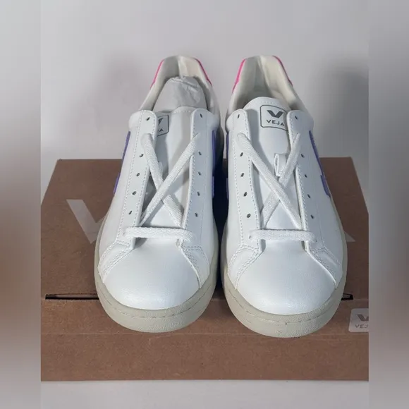 NWB Veja Urca CWL white lavender pink size 10 EUR 41 new skater sneakers shoes