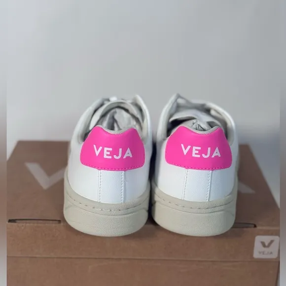 NWB Veja Urca CWL white lavender pink size 10 EUR 41 new skater sneakers shoes