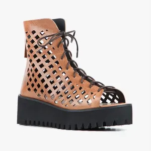 NWOB All Black OT Perf Flatform Camper Womens Laser Cut Lace-Up Platform Sandals