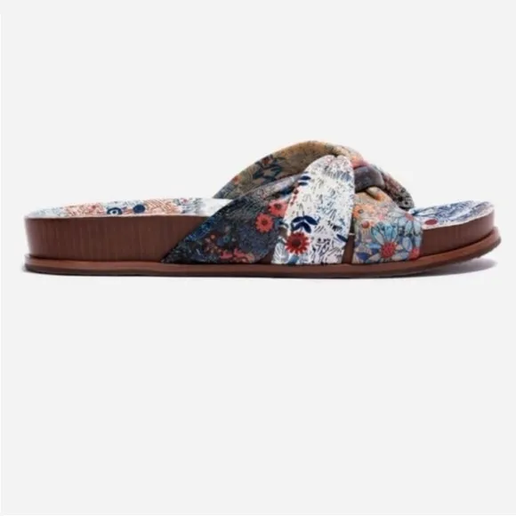 NWOB Johnny Was Sunny Garden Twist Leather Sandals - Size 6