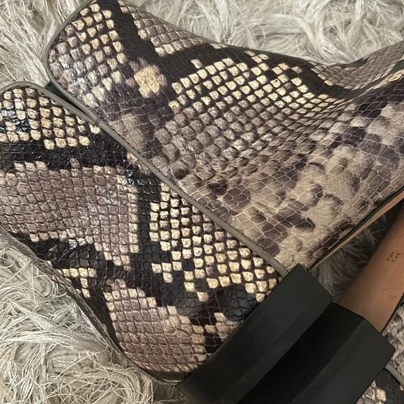 NWOB PAIGE Catherine Snakeskin-Embossed Leather Ankle Boots Taupe Multi sz 6.5
