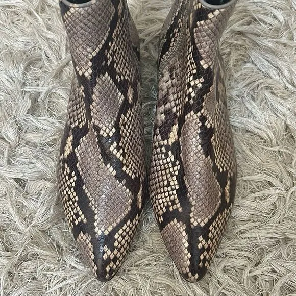 NWOB PAIGE Catherine Snakeskin-Embossed Leather Ankle Boots Taupe Multi sz 6.5