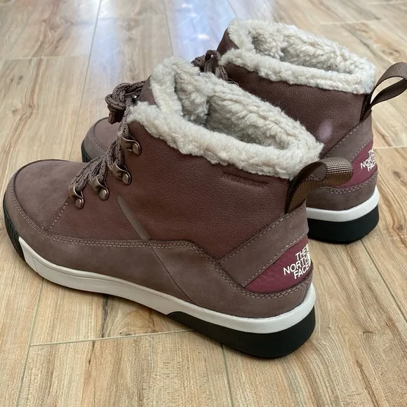 NWOB🍁THE NORTH FACE Women's Mid Lace Insulated Waterproof Boots Size 9
