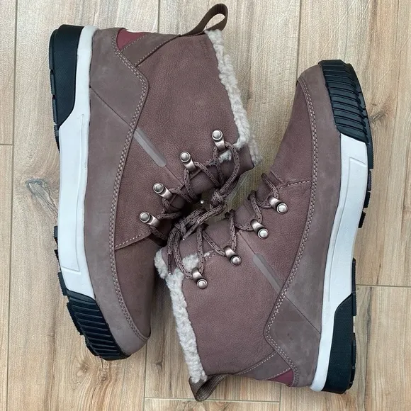 NWOB🍁THE NORTH FACE Women's Mid Lace Insulated Waterproof Boots Size 9