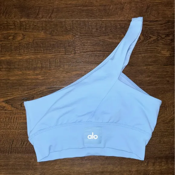 NWOT | Alo Yoga | LIGHT BLUE Diagonal Flex Sports Bra | XS