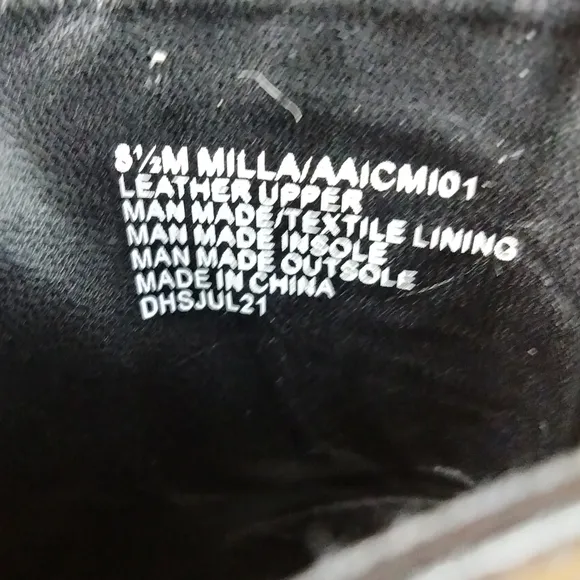 NWOT Andre Assous Milla Genuine Leather Ankle Boots in Black Sz. 8.5