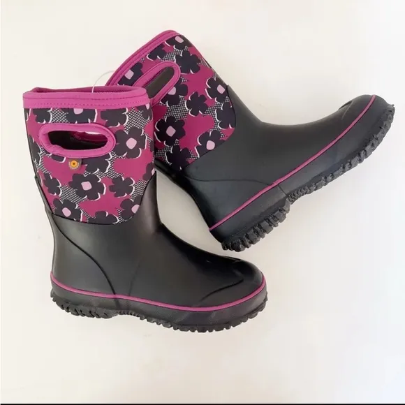 NWOT Bogs Neo-Classic boot