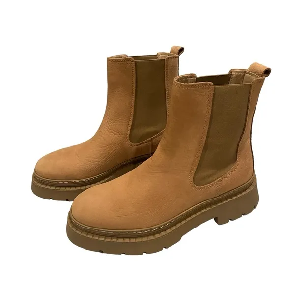 NWOT, Dune London Chunky Chelsea Boots in Camel