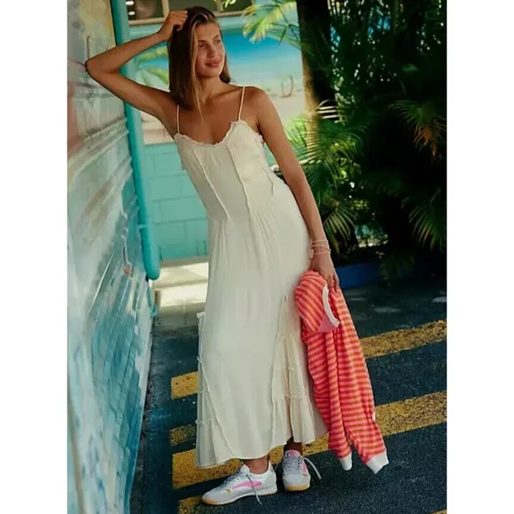 NWOT Free People Siren Nights Billowy Maxi Dress Beige / Cream White Size M