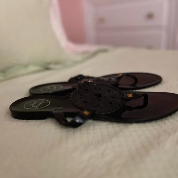 NWOT - Jack Rogers Black Georgica Jellies Sandals