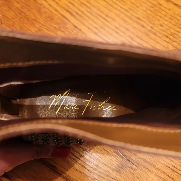 NWOT Marc Fisher Dark Tan Brown Genuine Suede Leather Studded Ankle Shoes Boots