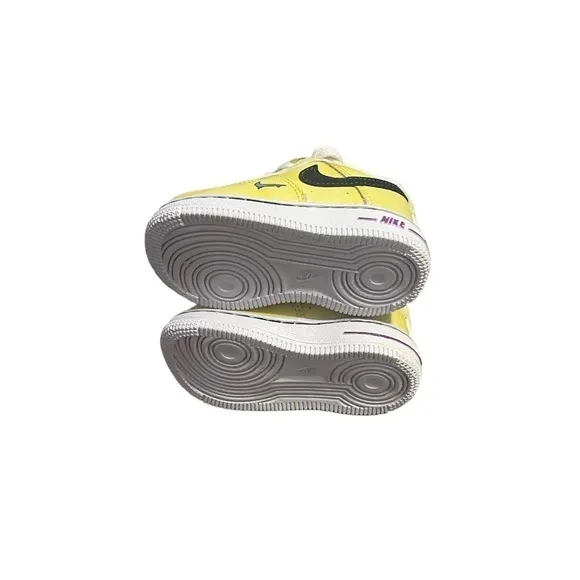 NWOT NIKE Air Force 1 Peace Love Basketball Athletic Shoe Toddler Size 4C Yellow