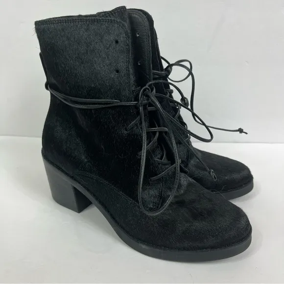 NWOT Ugg Oriana Exotic Lace Up Boots in Black Cow Hair