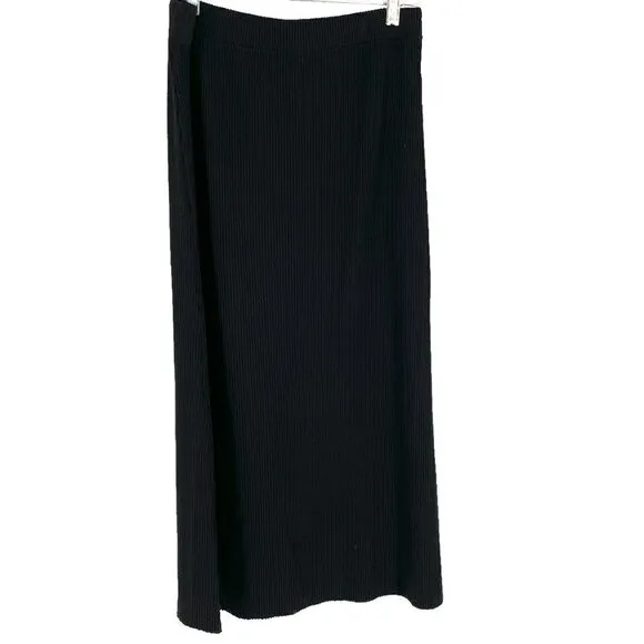 NWOT Vince Black Ribbed Knit Pull-On Midi Skirt Women's Medium