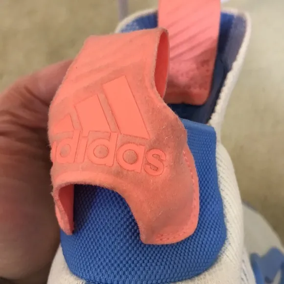 NWT Adidas 11222 Basketball Sneakers Size 7