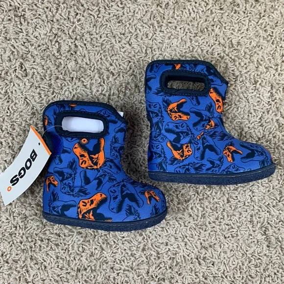 NWT Baby Bogs Dino waterproof rain boots sz 4
