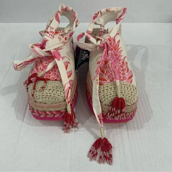 NWT Farm Rio Sandals Platform Sz 8 Pink Fruit Juice Espadrille Lace Up Ankle Tie